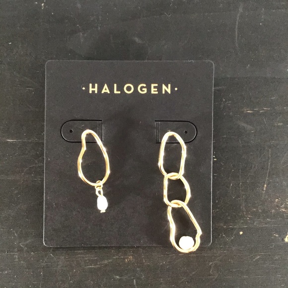 Halogen Jewelry - Asymmetrical goldtone earrings with faux pearl